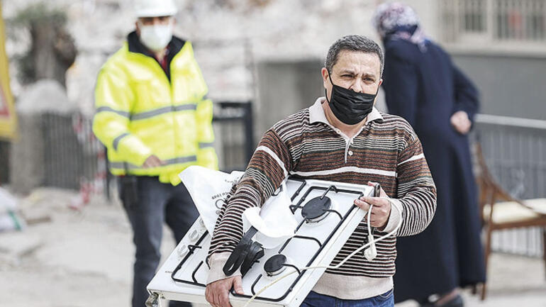Açelya’daki yıkımdan sonra Bakan Kurum uyardı: İnsan hayatı ranta kurban edilmemeli