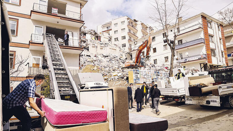 Açelya’daki yıkımdan sonra Bakan Kurum uyardı: İnsan hayatı ranta kurban edilmemeli